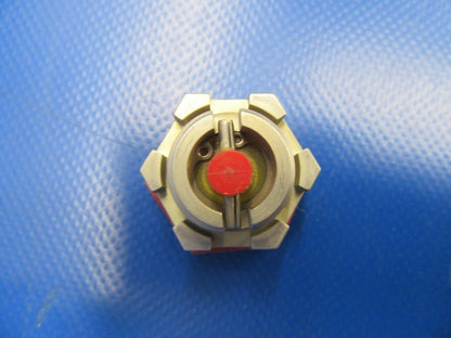 2003 Cirrus SR22 Shaw Aero Devices Drain Valve Glycol Tank VD82-2517 (1019-85)
