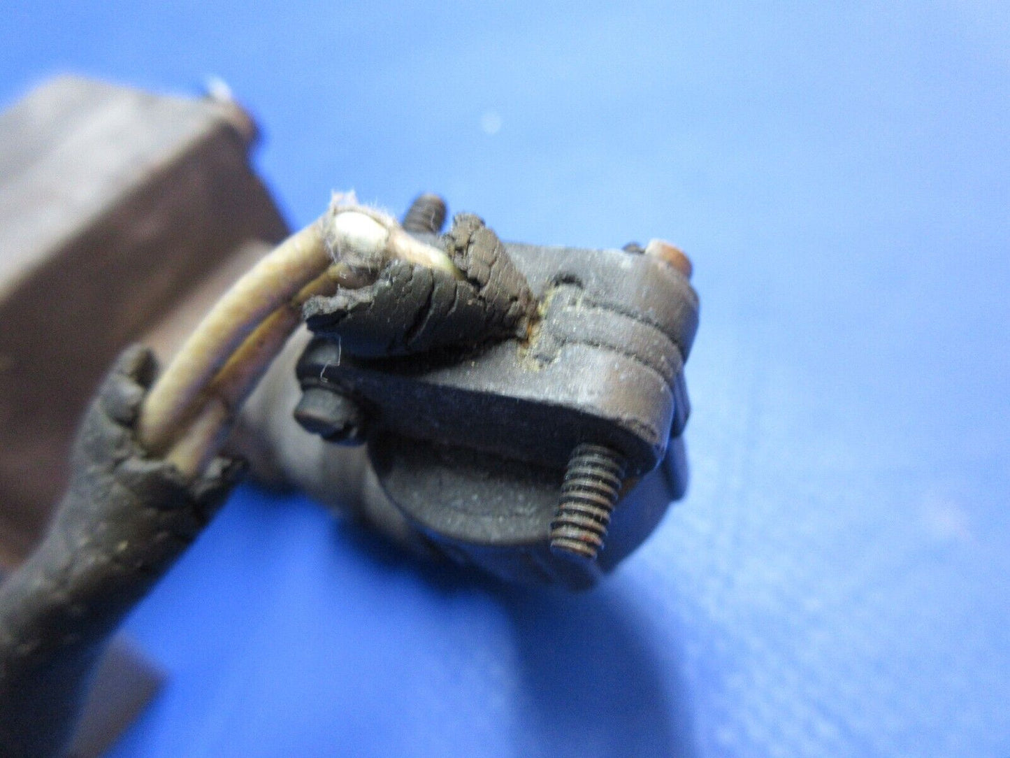 Cessna 310 / 310I Valcor De-Ice Shut-Off Valve P/N V14500-36 (1023-785)