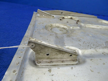 1956 Cessna 310 RH INBD Gear Door Assy P/N 0826000-4 (0422-73)
