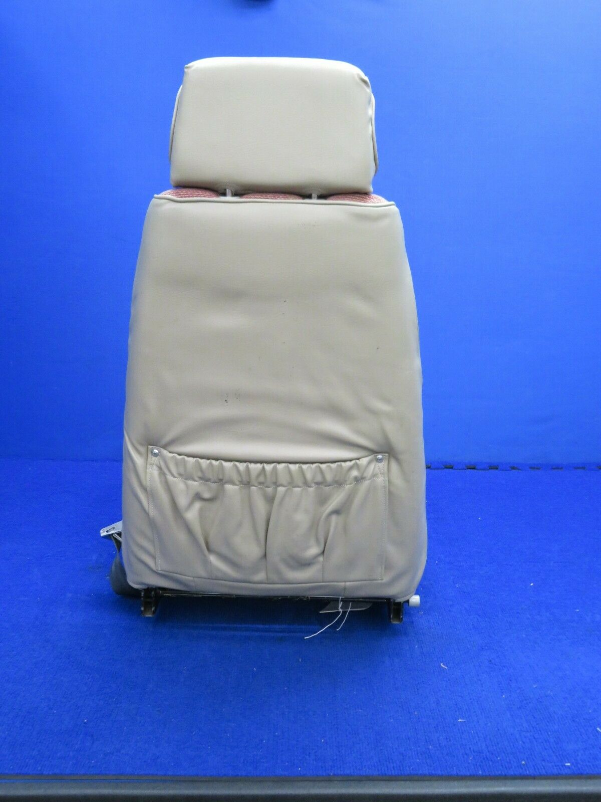 @eech 58 Baron LH Seat Assy Cam Adjustable Club Seat P/N 58-530108-27 (0322-781)