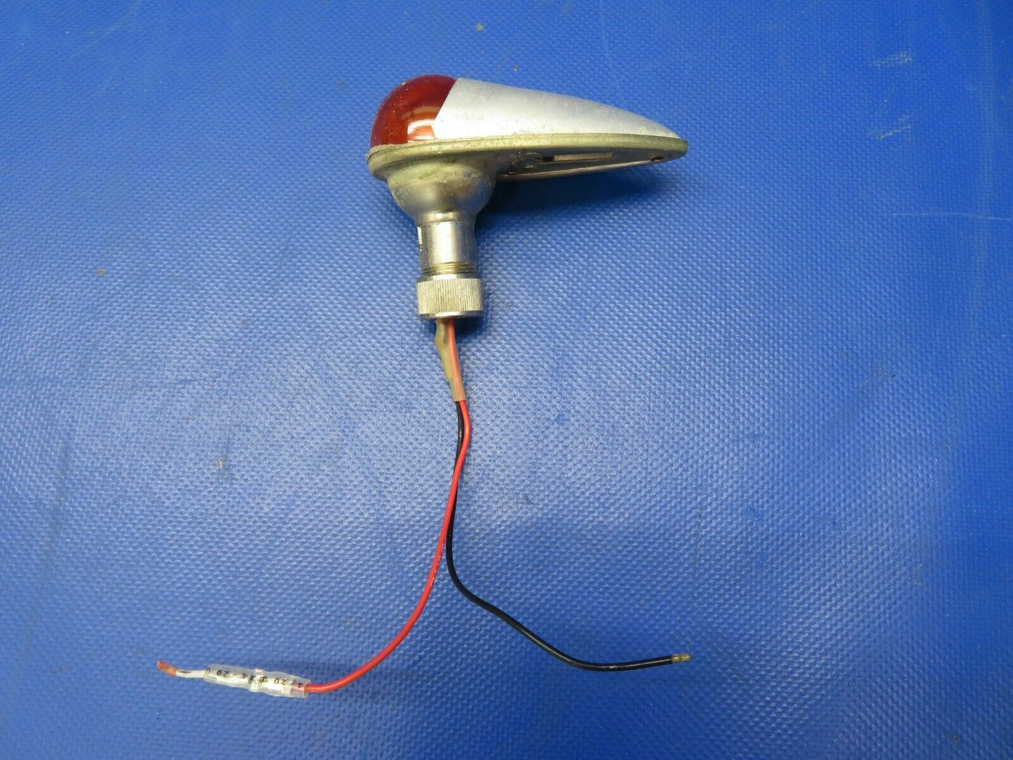 Cessna 170 Whelen Position Light 28V LH Red Lens P/N 01-0770001-42 (0721-857)
