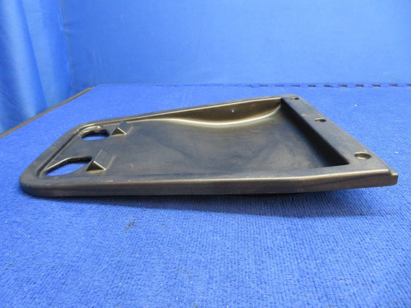 Piper Cover Seat Back LH P/N 78041-007 (0722-662)