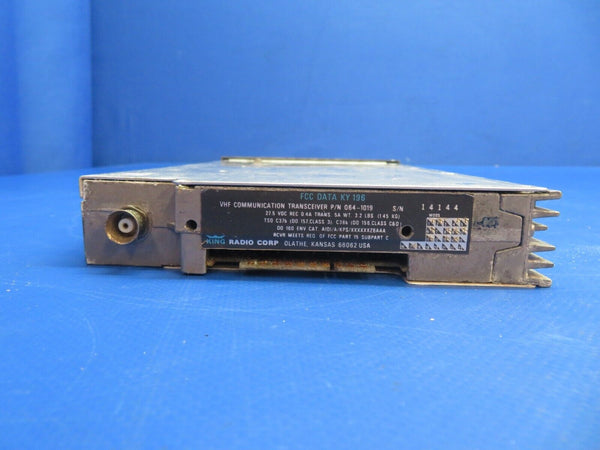 King KY 196 COMM Transceiver w/Tray P/N 064-1019 CORE (1122-580)