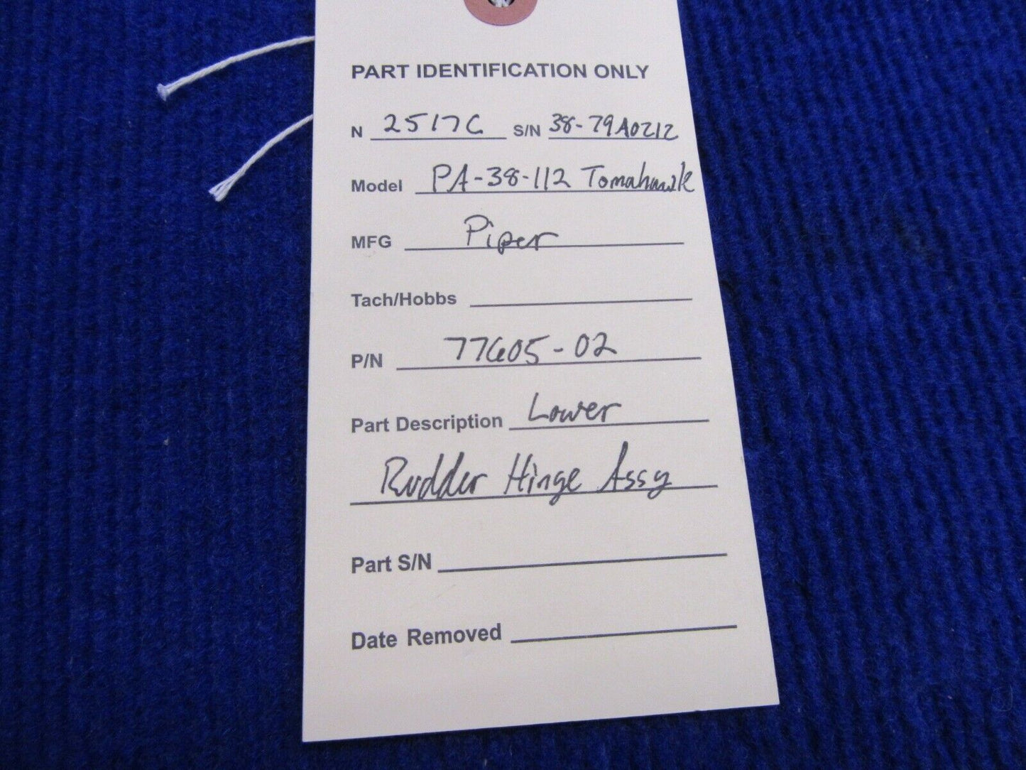 Piper PA-38-112 Tomahawk Rudder Hinge Lower 77605-02, 77605-002 (1221-389)