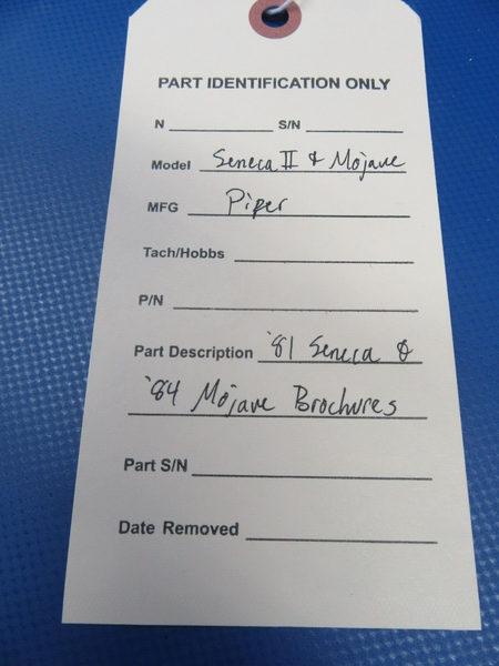 Piper Sales Brochures - 1981 Seneca II / 1984 Mojave (0124-31)