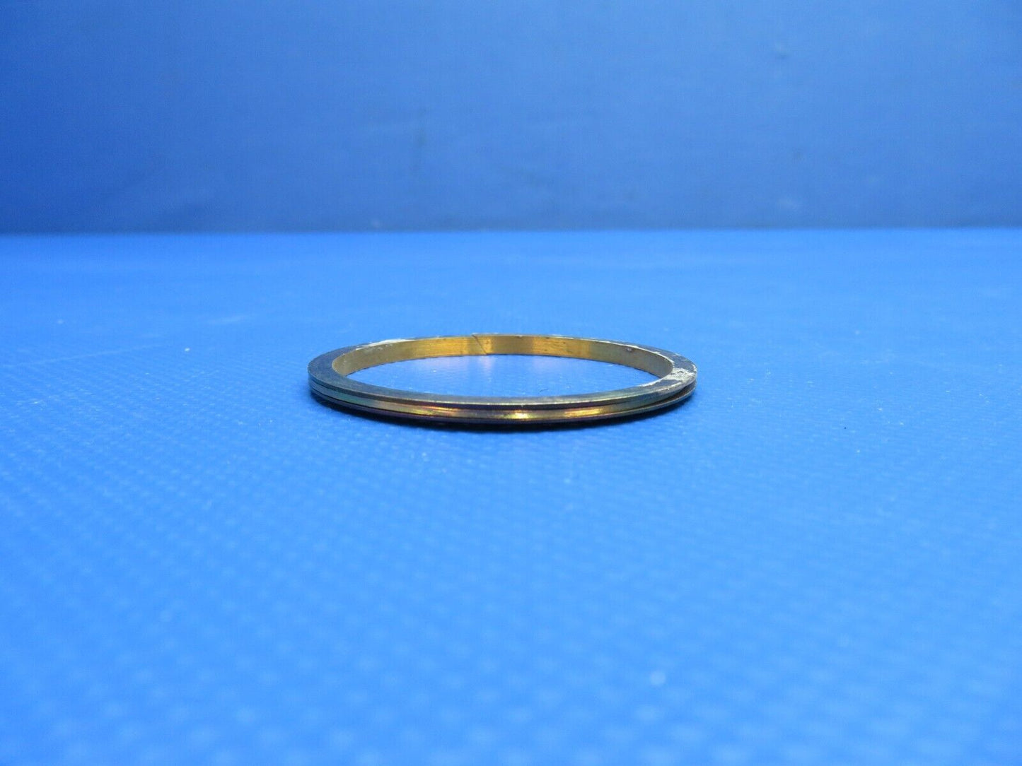 Beechcraft Scraper Ring P/N MS28776R2-20 NOS (1223-1048)