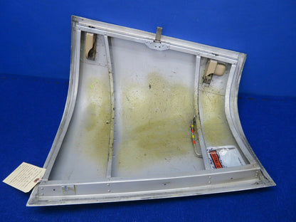 Beech 58 Baron Nose Baggage Door Assy P/N 002-410055-3 NO KEY (0422-15)