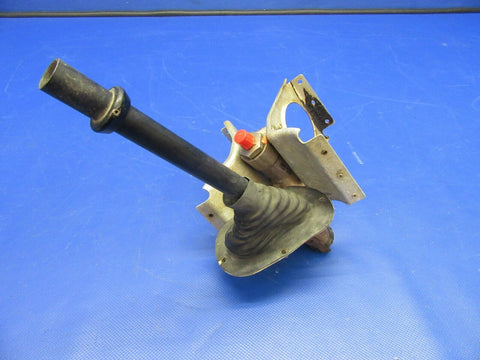 Cessna 210 / T210L Hand Pump Emergency Gear w / Bracket 1280114-1 (0621-616)