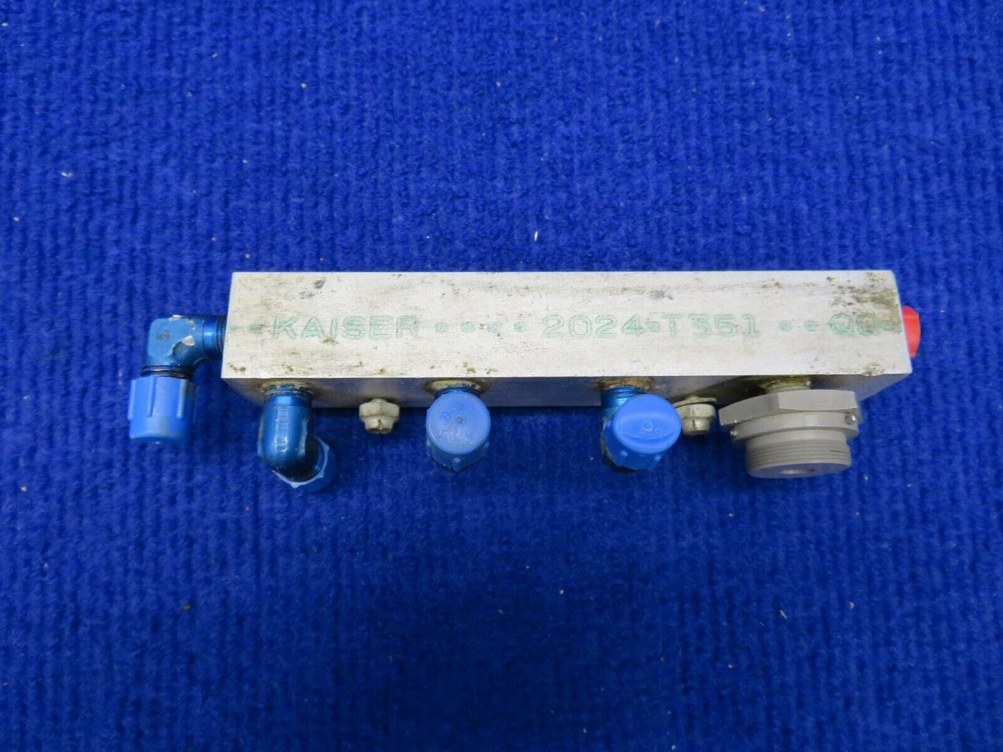 Piper Hydraulic Manifold LH P/N 67520-00 (0322-415)