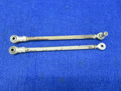 Cessna 310 Tube Assembly Wheel Well Door LOT OF 2 P/N 0843500-13 (0422-424)