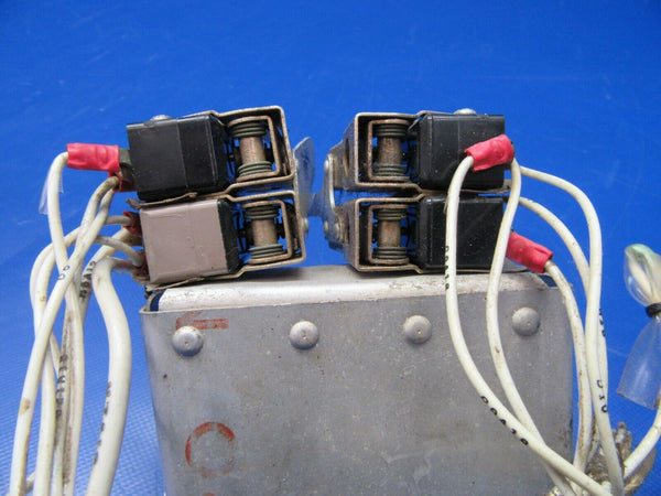 Beech Baron 95-A55 Landing Gear Limit Switch Assembly P/N 95-364011 (0420-255)