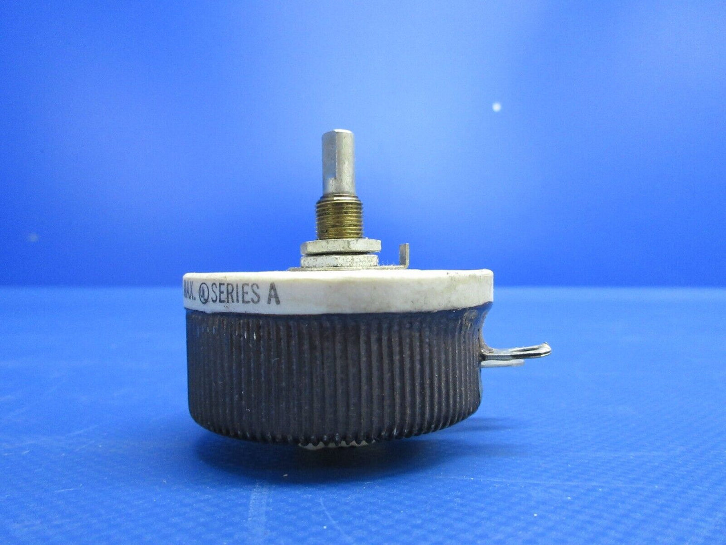 Ohmite J Vitreous Enameled Rheostat 16 Ohms P/N 0315 NOS (0224-1616)