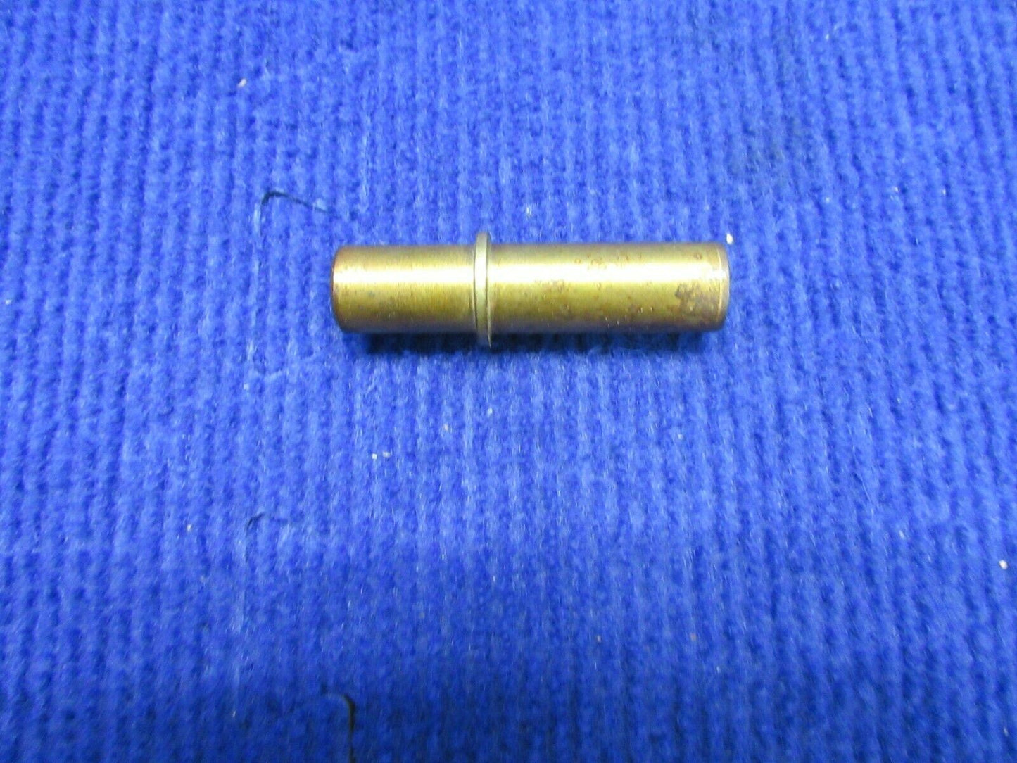Lycoming Guide Valve Intake P/N 66713-P05 NOS LOT OF 6 (1121-610)