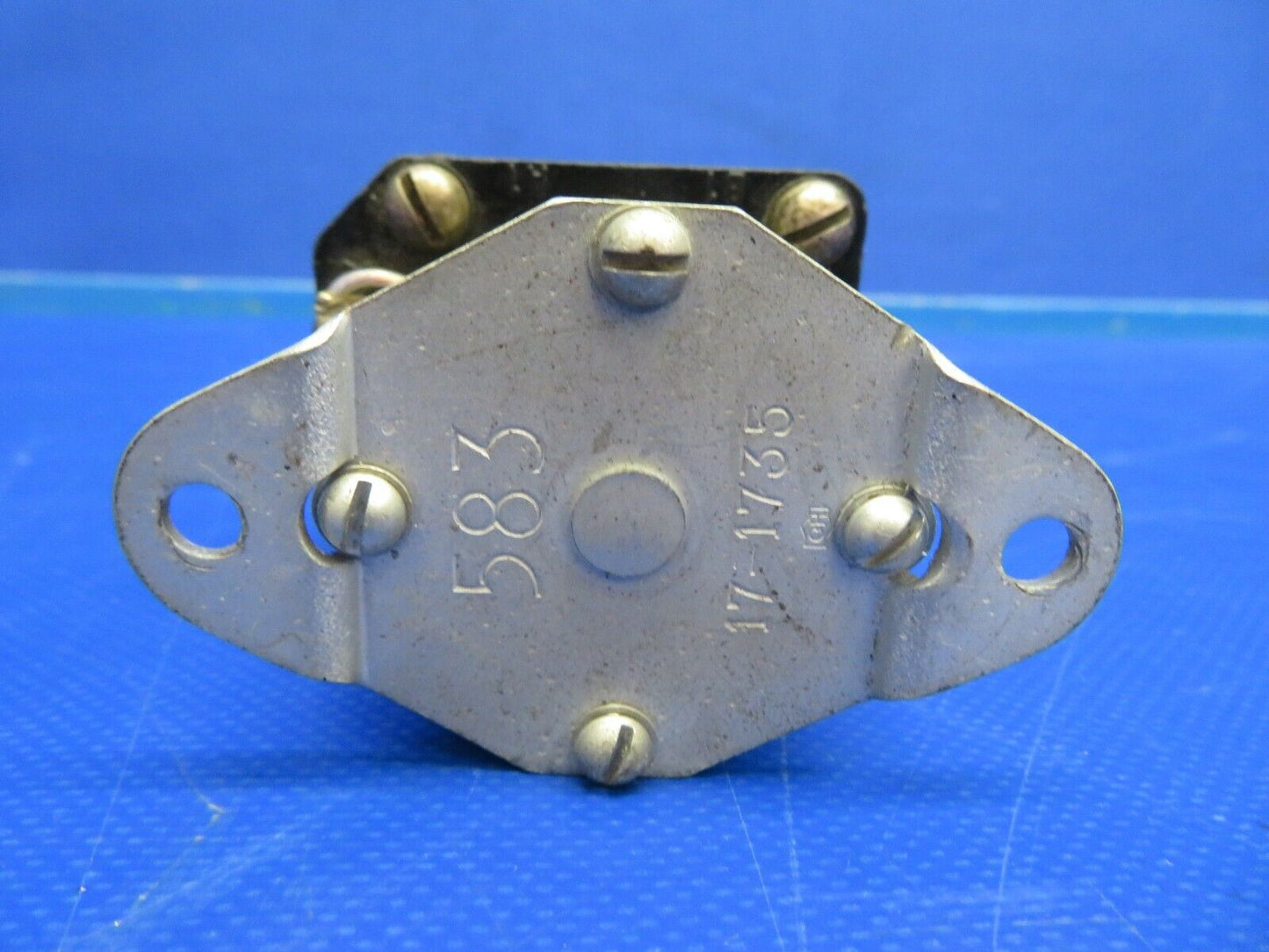 Cutler Hammer Relay 28 Volts P/N 6041H207A (0720-788)