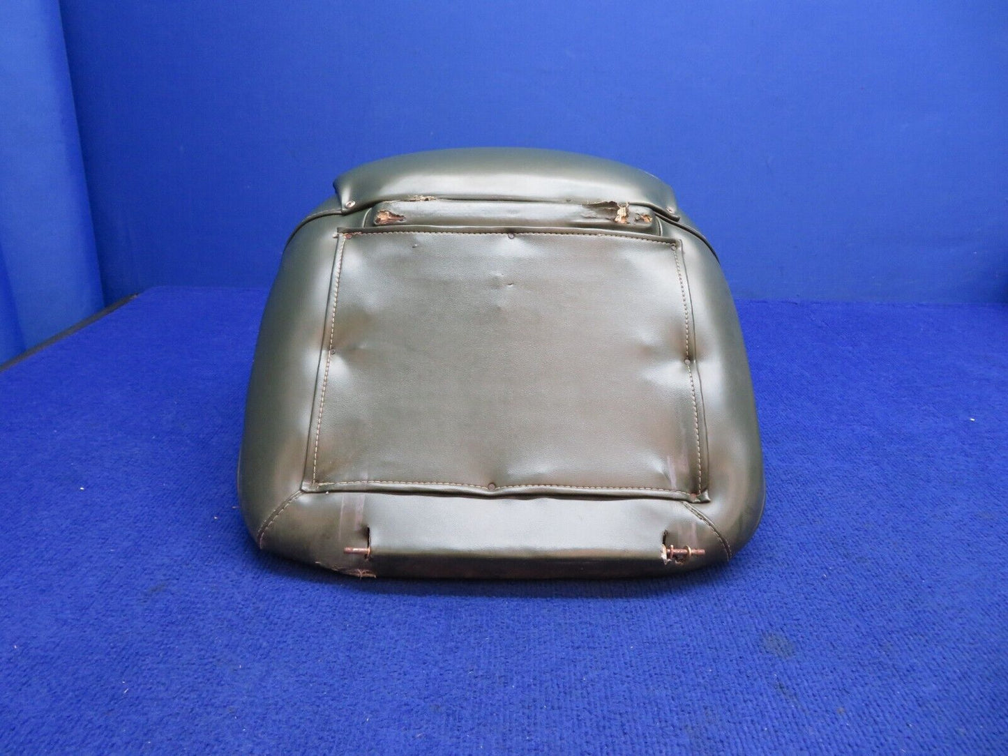 Bellanca 17-30 Viking Bucket Seat Assy P/N S-1 Pilot / Co-Pilot (0822-728)