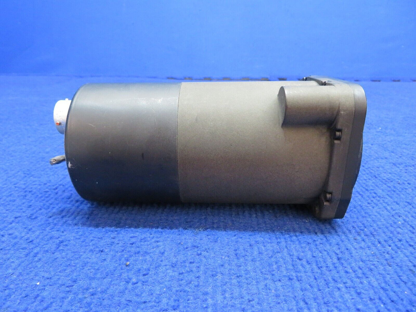 Teledyne IVSI Glideslope Indicator P/N SLZ9541 (0622-855)