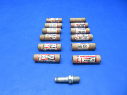Champion R56S Spark Plug NEW OLD STOCK LOT OF 13 (0923-554)