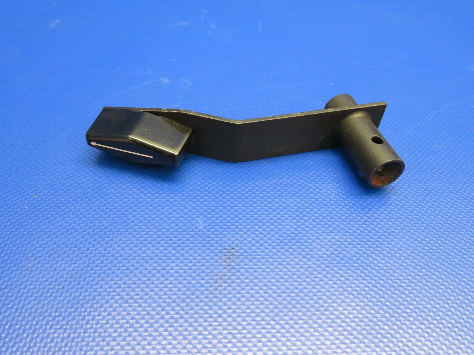 Piper Fuel Selector Lever P/N 69088-005, 69088-05 NOS (1120-344)