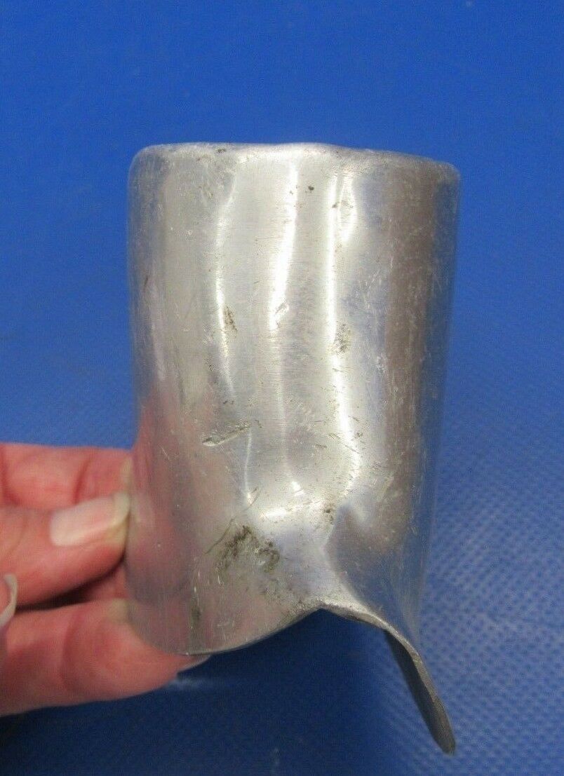 Beech 18 / Twin Beech Bracket Strobe Light 18-1501-3 (0918-235)