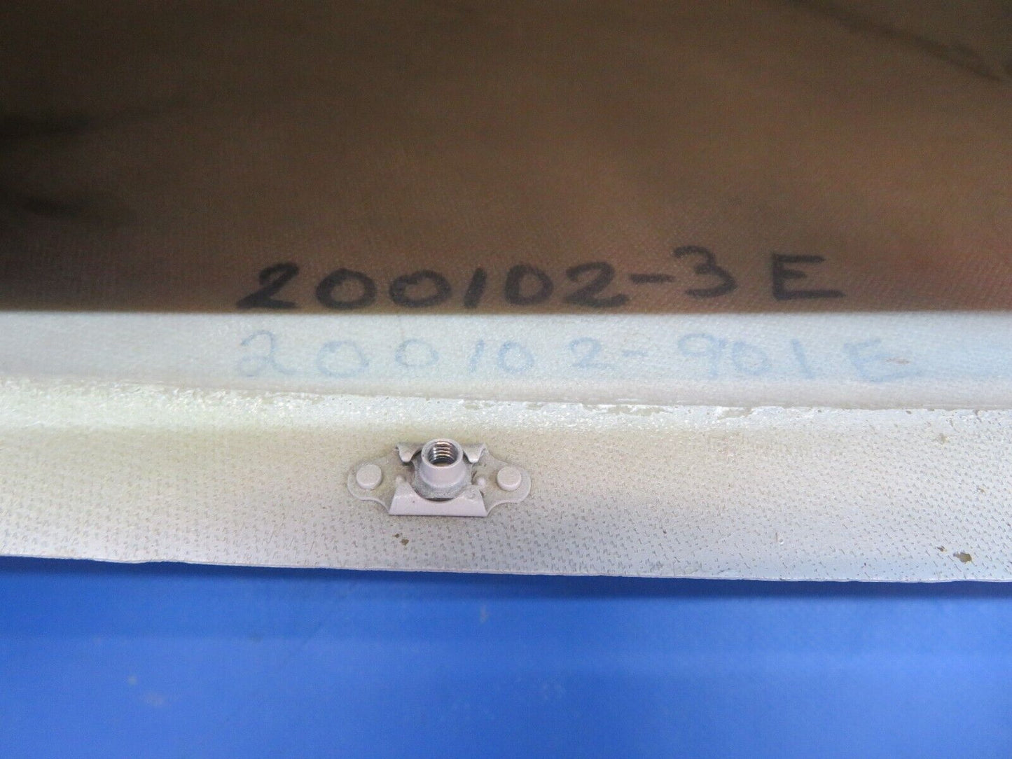 Piper Aerostar 602P Wing Tip Assy Left Hand w/ Lens P/N 200102-901 (0123-669)