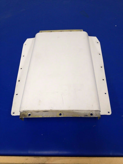 Beech Baron 58 Fairing Induction Air FWD RH P/N 58-555040-3 (0216-128)