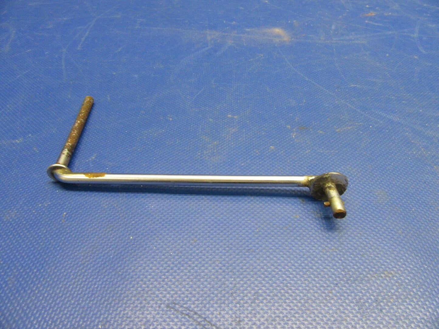 Beech Baron 95-B55 Rod Cabin Door Lower P/N 95-420012-3 (1121-334)