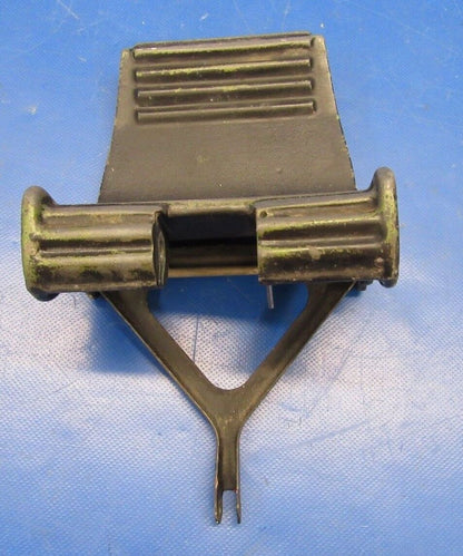 Cessna 310 Rudder Pedal P/N 0861706-1 w/ Link (1218-74)