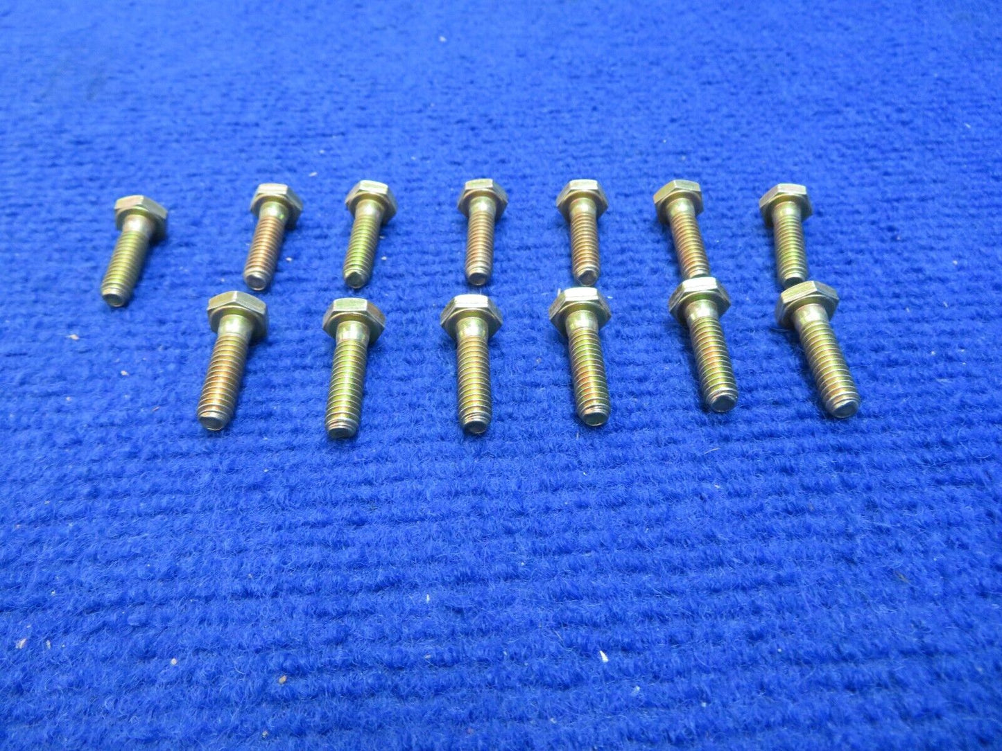 Lycoming Self Tapping Bolt P/N LW31H075 LOT OF 13 NOS (0622-384)