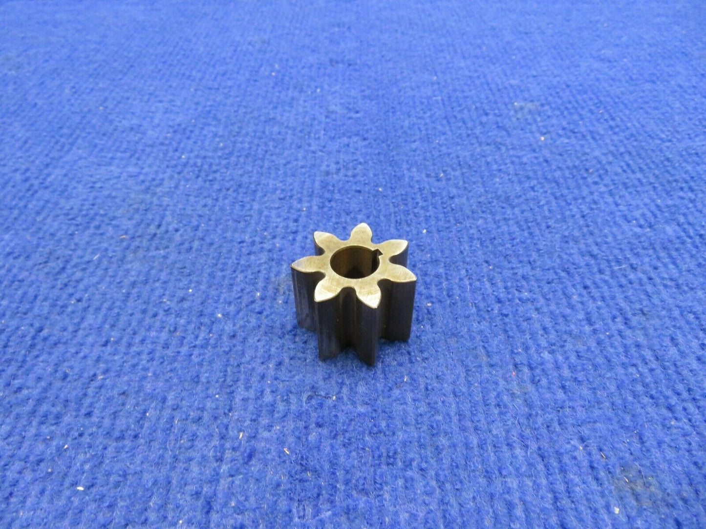 Continental TSIO-520 Scavenge Pump Gear P/N 628885 (0322-496)