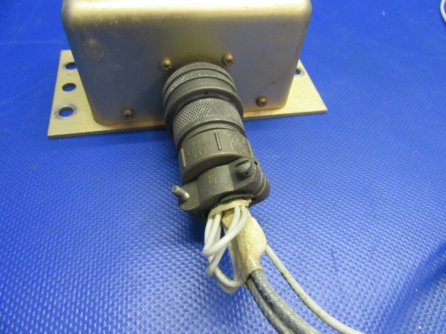 Lamar Voltage Regulator 28V P/N 36-380096-1 (0521-457)