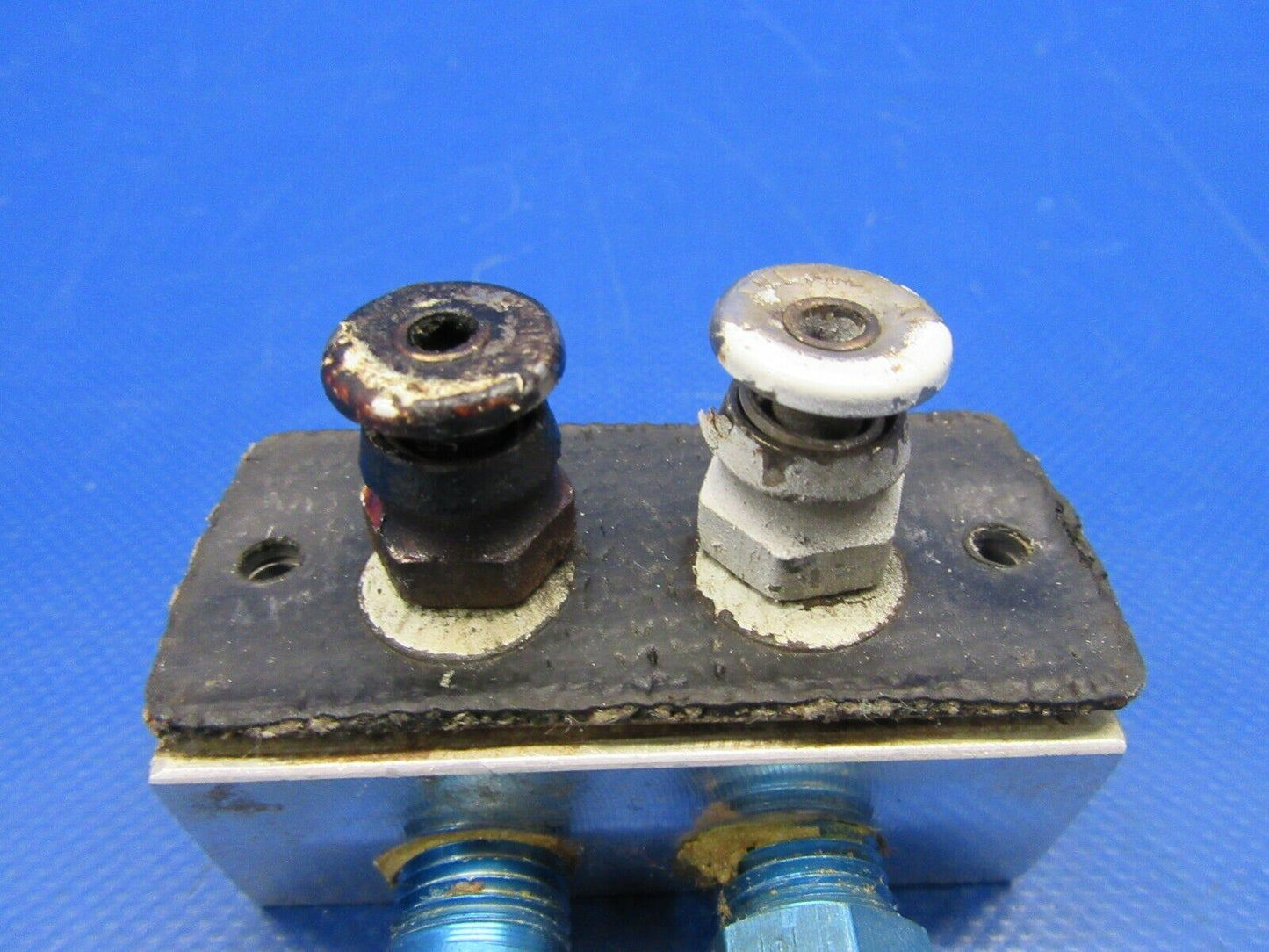 Piper PA-34-200T Seneca II Manifold Fuel Drain P/N 37187-00 (1119-198)