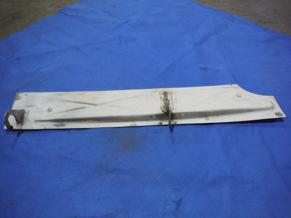 Piper PA-23-150-160 Apache Main Gear Inboard P/N 17792-00  (0214-05)
