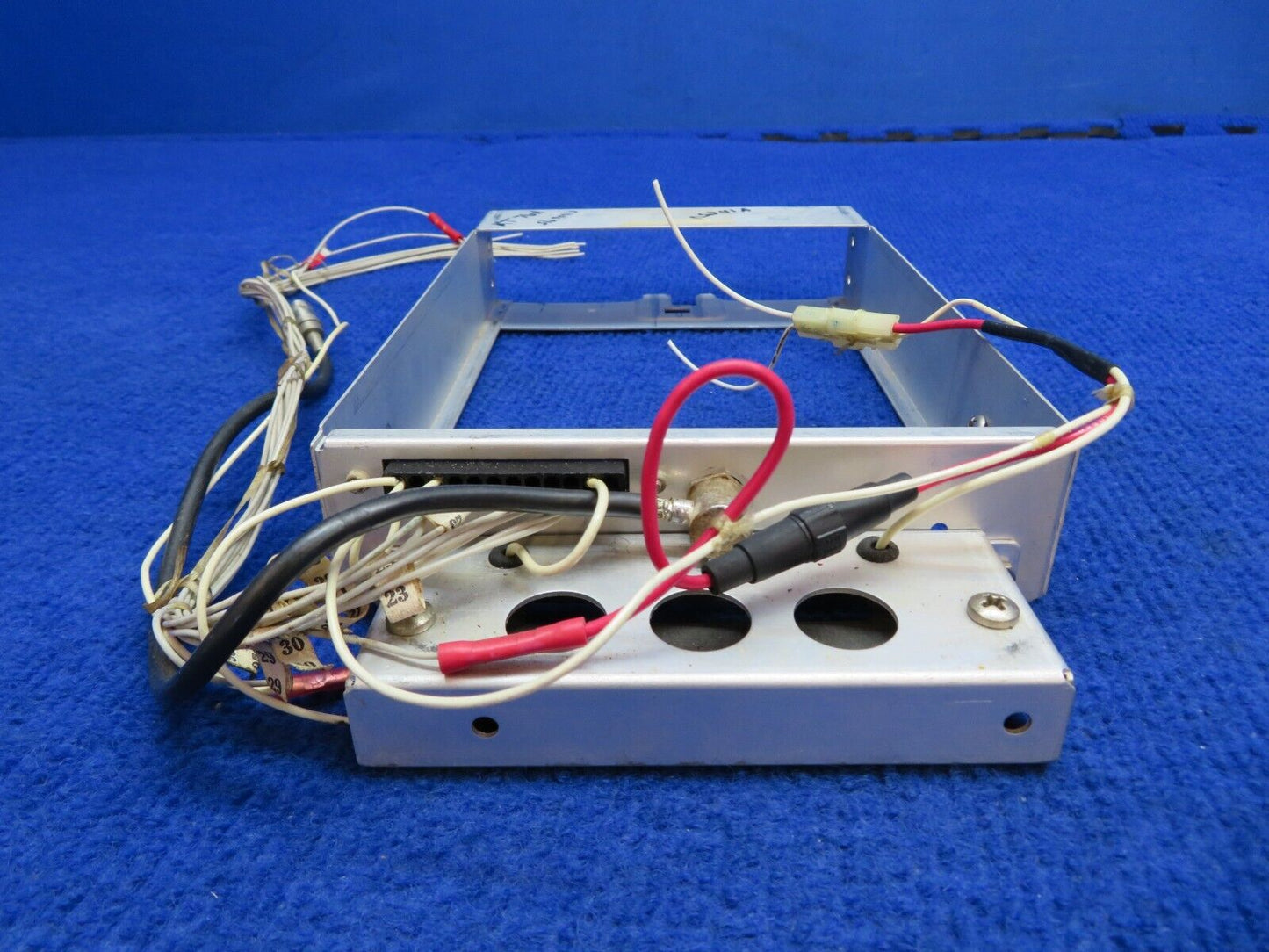 King KT 76A ATC Transponder w/ Tray w/ 8130 P/N 066-1062-00 (0622-841)