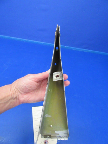 Piper PA-24-250 Comanche Flap Fairing LH P/N 21267 (0818-334)