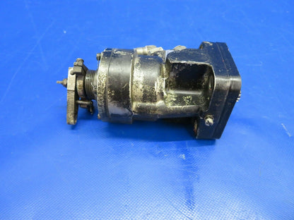 Beech Baron Woodward Prop Governor P/N C210529 (0420-108)