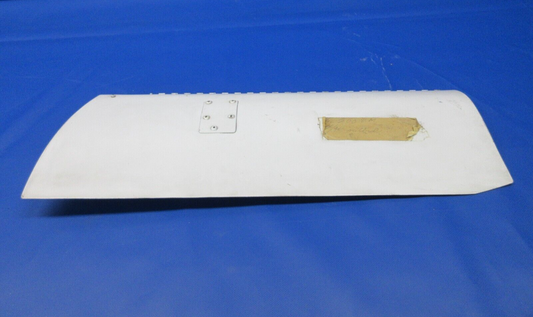 Beech King Air 200 Main Gear Door RH OTBD LH INBD P/N 99810030-4 (0224-1369)