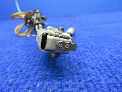 Cessna 310 / 310R Lock Assy LWR Side Brace LH P/N 0841110-3 (0422-40)