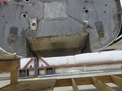 1980 Piper PA-34-200T Seneca II LH Wing P/N 37093-12L w/ De-ice (0224-95)