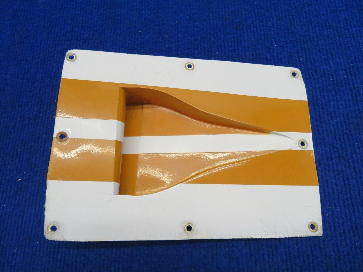 Piper Tomahawk PA-38-112 Air Scoop Assy RH P/N 77933-3, 77933-5 (0322-430)