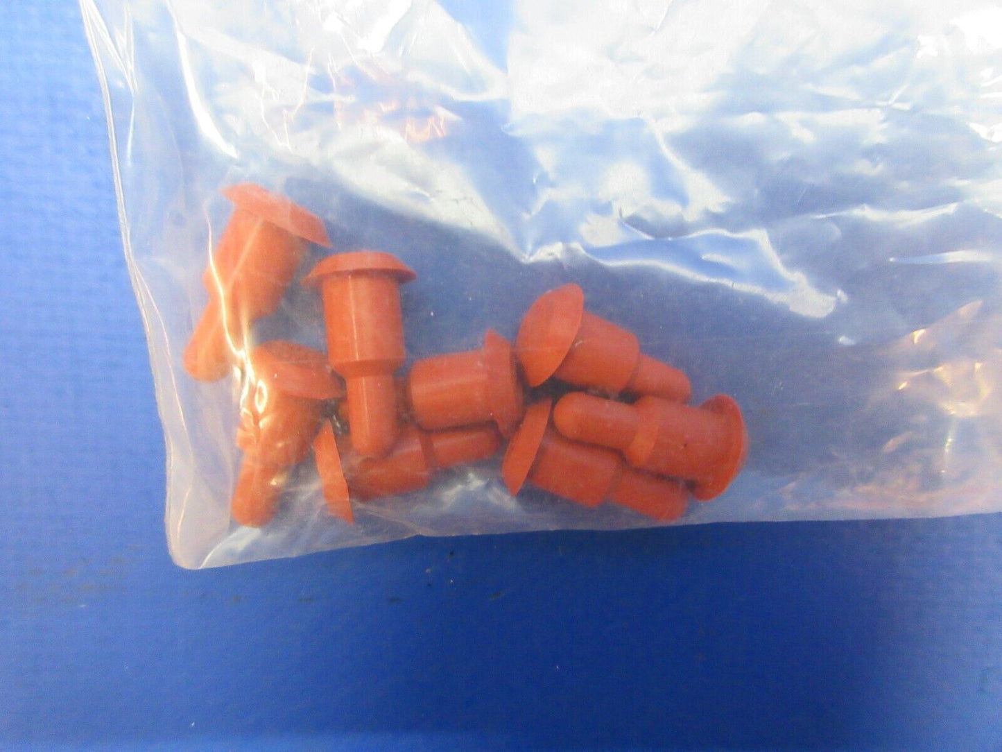 Beech Heat Shield Spacer P/N 400-8002-83 LOT OF 8 NOS (1123-902)