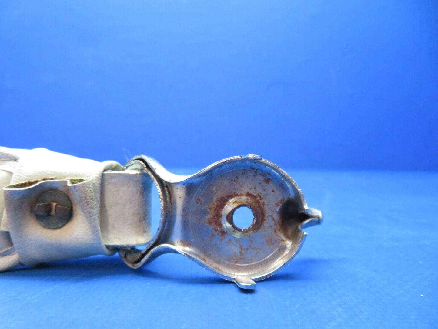 Piper PA-28-140 Assist Loop Handhold Grip P/N 62353-04 (11123-135)
