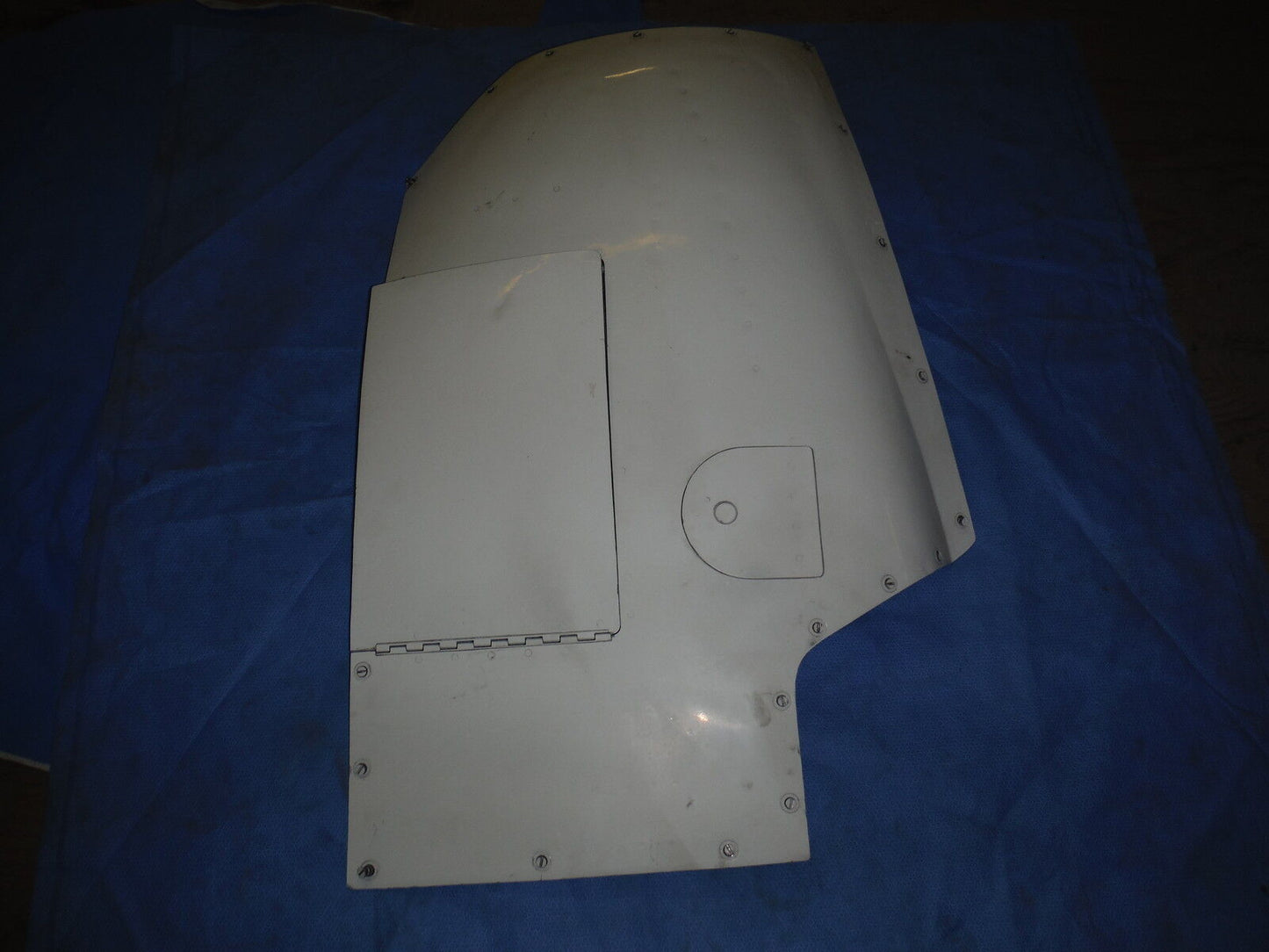 Cessna 337G Skymaster Rear Right Hand Engine Cowling P/N 1552128-2 (0116-154)