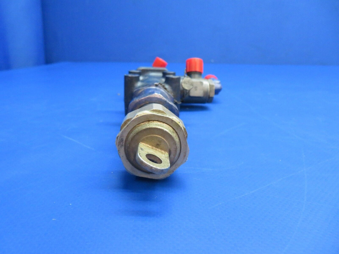 Bendix Pacific Division Power Brake Valve  P/N 467300, 10-390 CORE (1022-548)