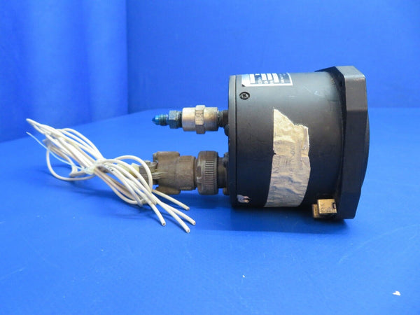 Piper Aerostar 602P Aircraft Inst. Engine Gauge P/N 18-1000-5 (1022-605)