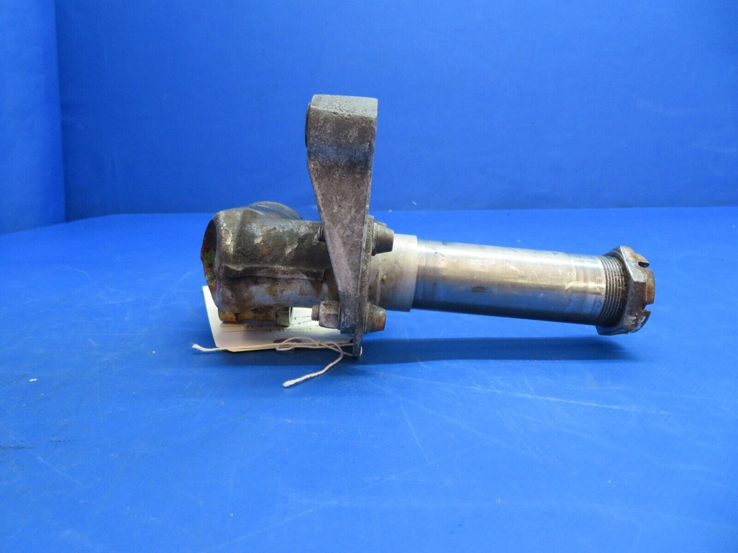Beech 95-B55 Baron Shock Assy LWR LH Main Gear P/N 35-815260-1 (0123-676)