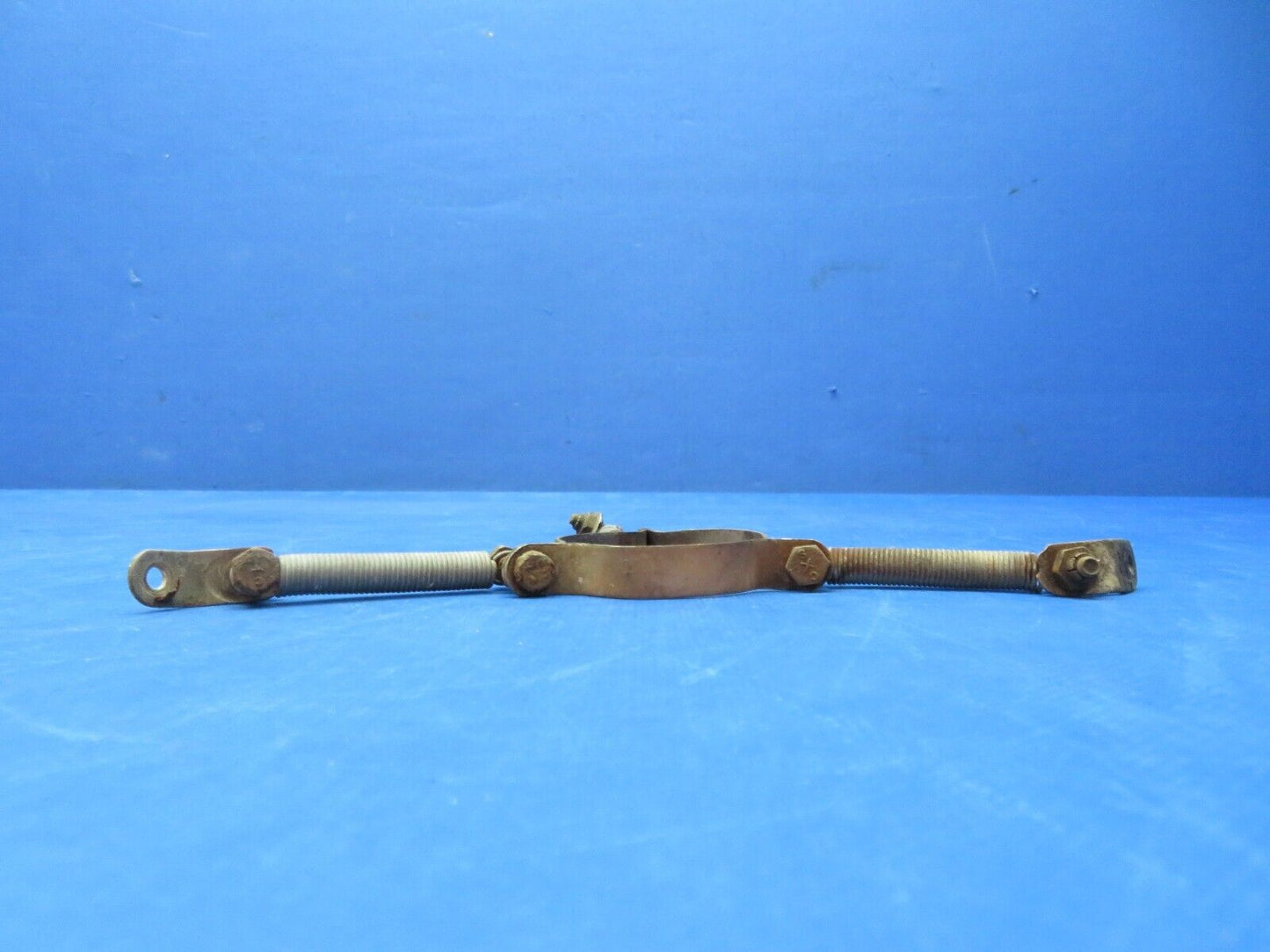 Early Cessna 310B Exhaust Stack Centering Clamp 0852000-28 (1223-149)