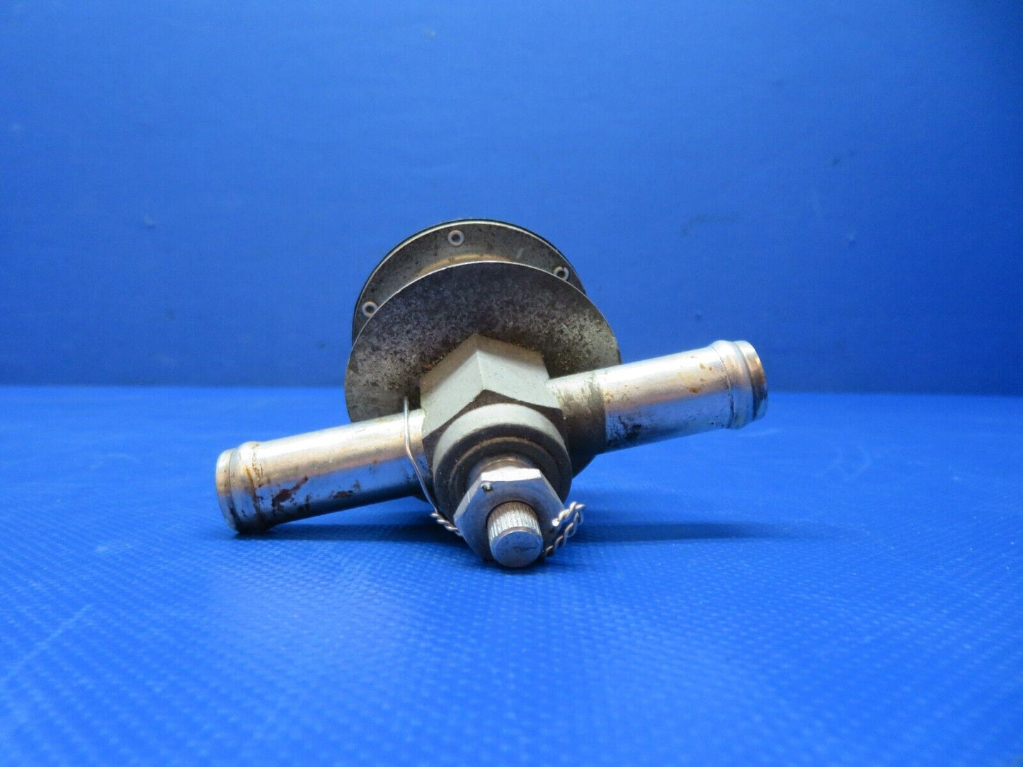 Cessna 401 / 401A Airborne Vacuum Regulating Valve P/N 133C1 (0124-102)