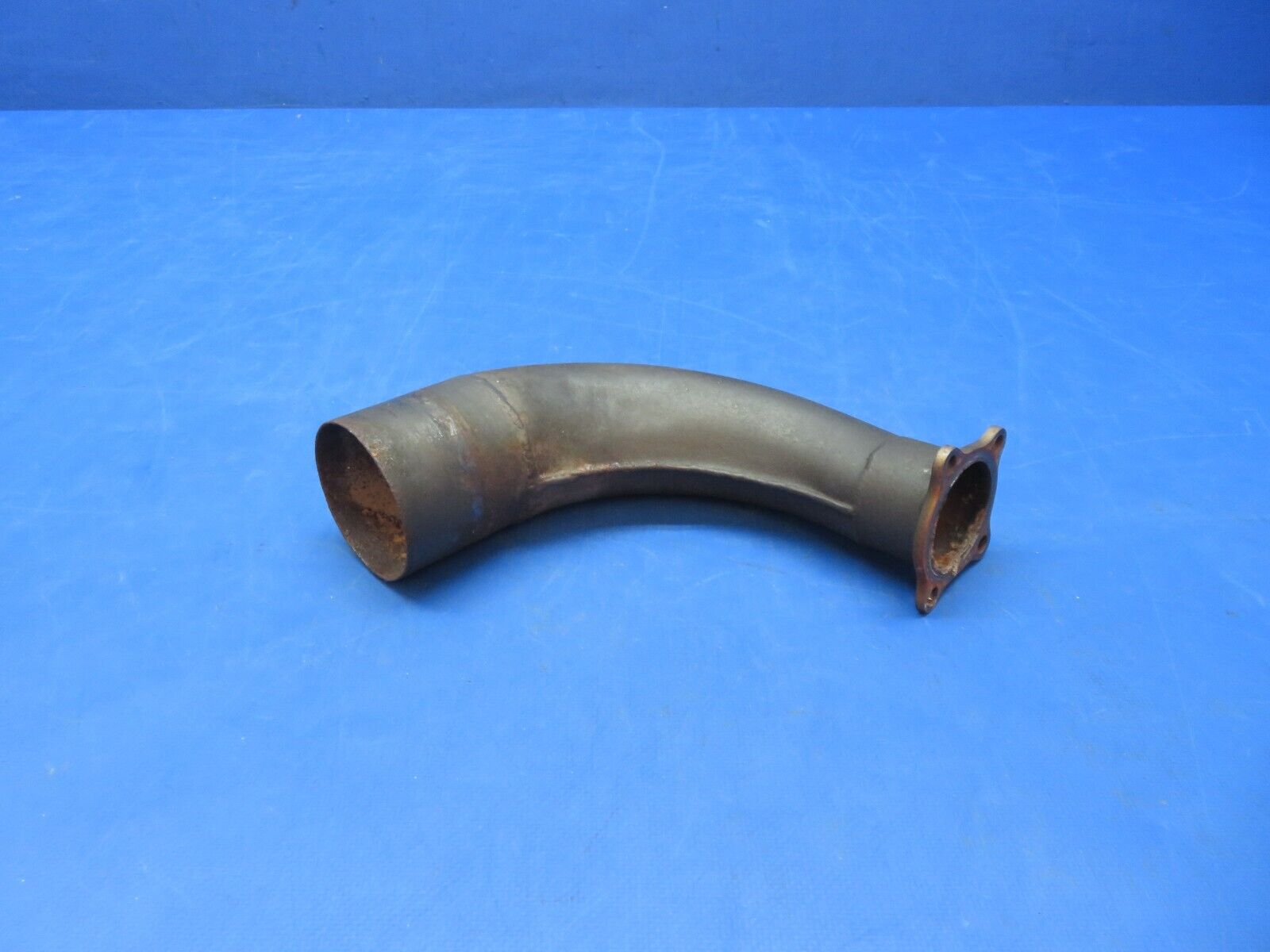 Cessna 310 / 310I FWD Riser LH Exhaust Assy P/N 0850600-152 (0923-746)