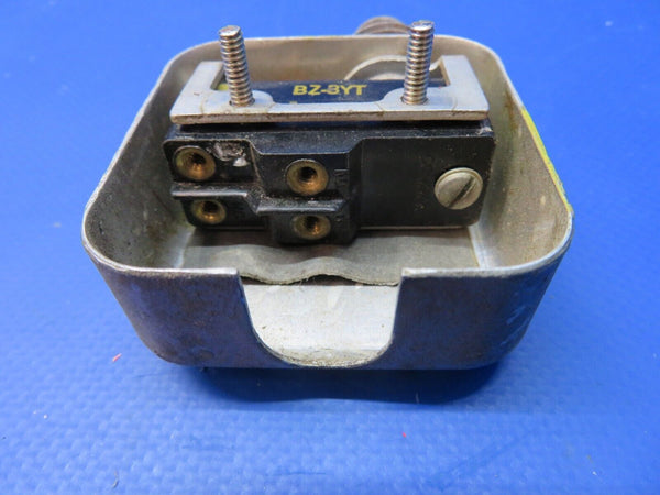 Beech C35 Bonanza Landing Gear Switch P/N 35-361147 (1122-131)