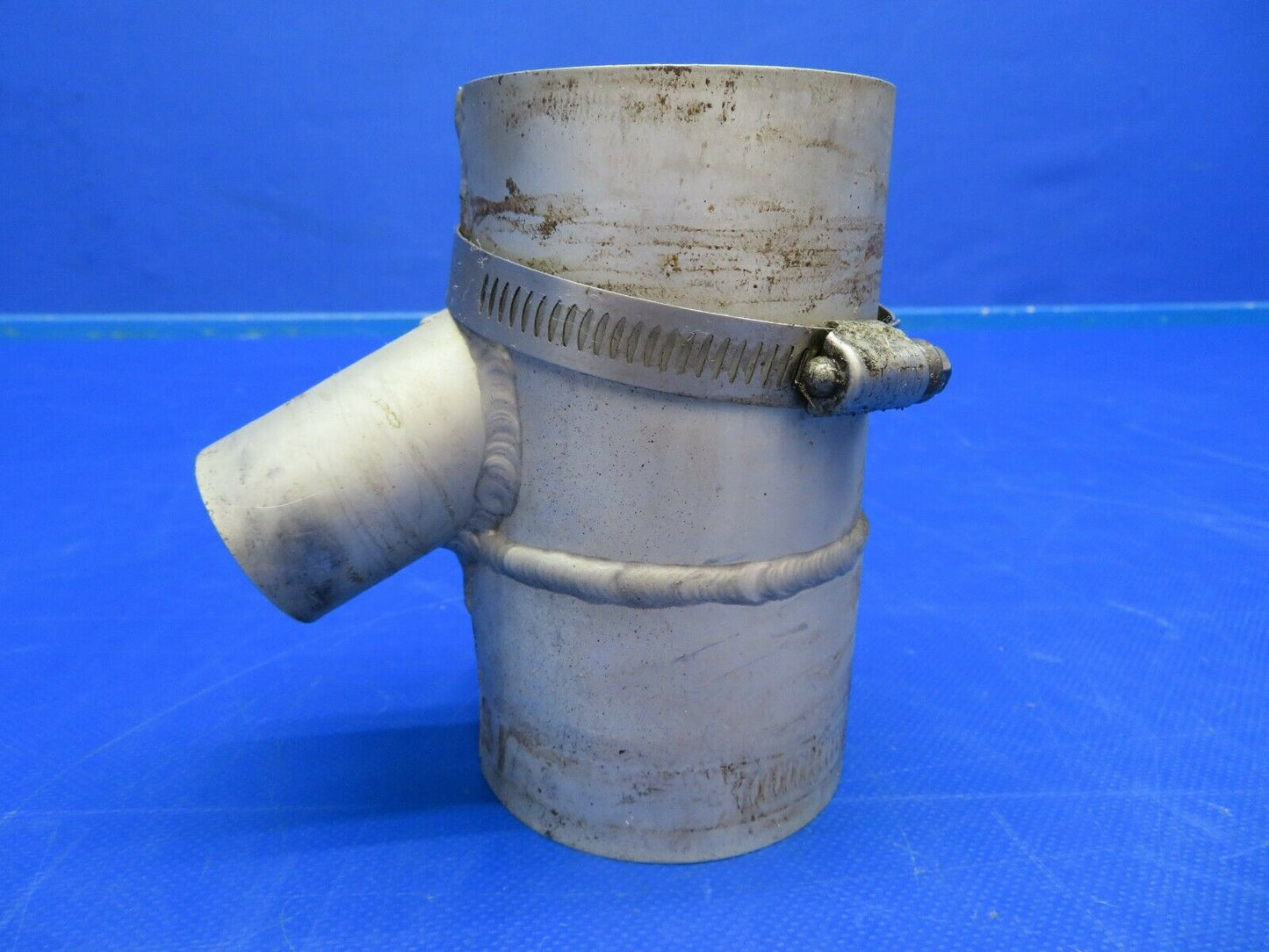 Piper PA-32RT-300 Duct Defroster Take Off P/N 38158-00, 38158-000 (0620-323)